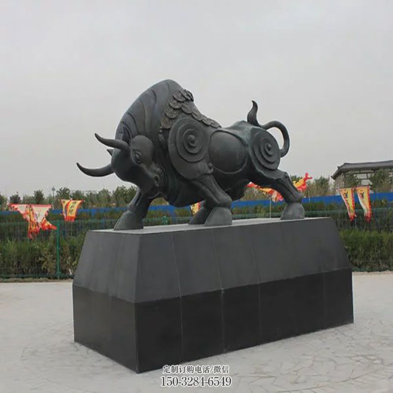 铜牛雕塑定制 景观户外雕塑点击 景观户外动物雕塑点击